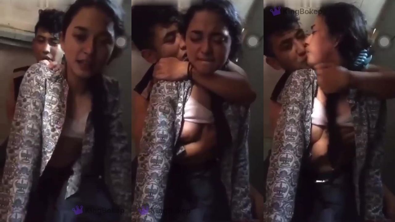 Video Kenikmatan Iclik di Gudang Sekolah | KingBokep