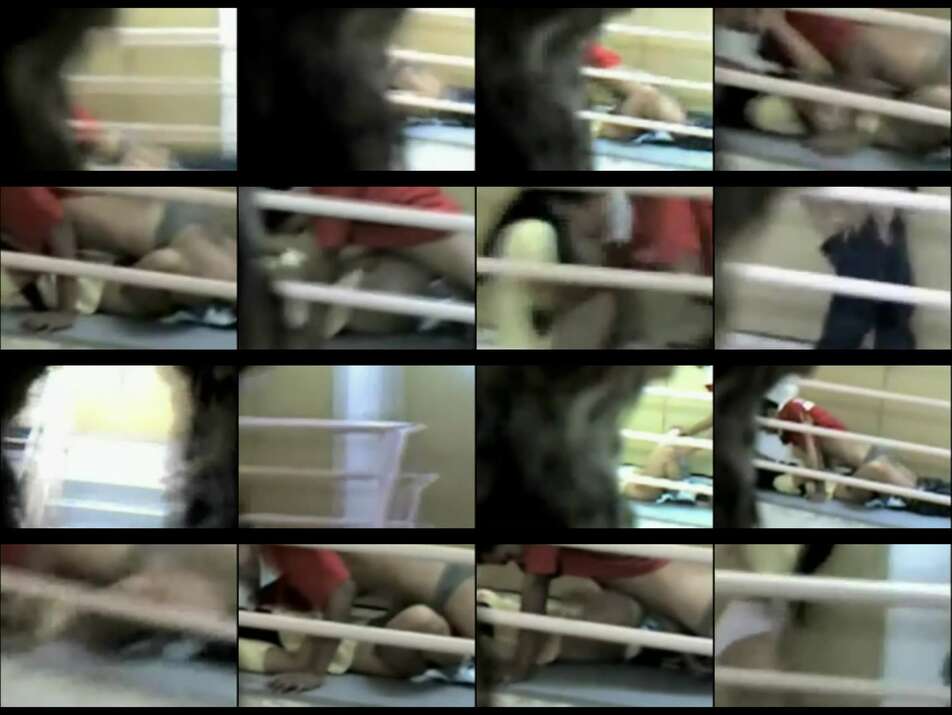 Video Ngintip Jilbab Abg Di Tangga | KingBokep